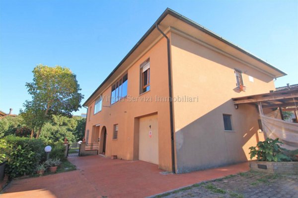 appartamento in vendita a Sinalunga in zona Bettolle