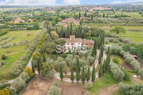 casa indipendente in vendita a Sinalunga