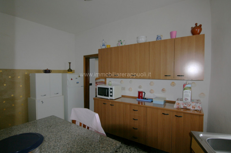 casa indipendente in vendita a Sinalunga