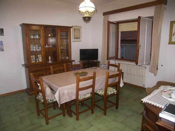 casa indipendente in vendita a Sinalunga