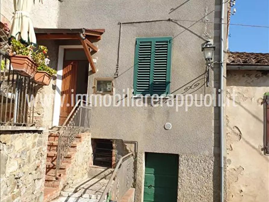casa indipendente in vendita a Sinalunga in zona Scrofiano