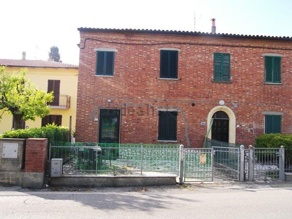 casa indipendente in vendita a Sinalunga in zona Guazzino