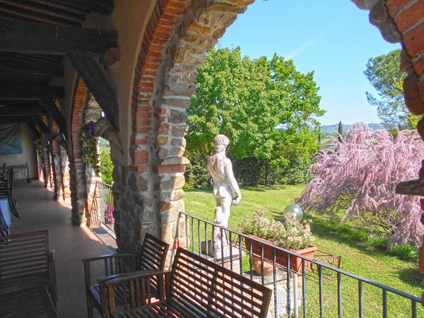 casa indipendente in vendita a Sinalunga