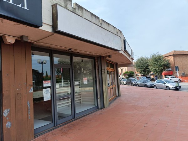 ufficio in vendita a Sinalunga