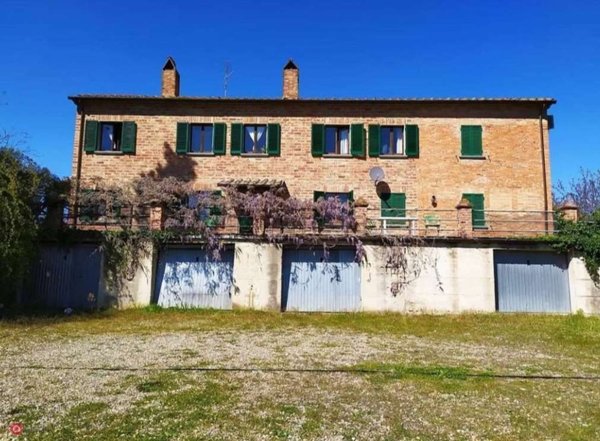 casale in vendita a Sinalunga in zona Bettolle