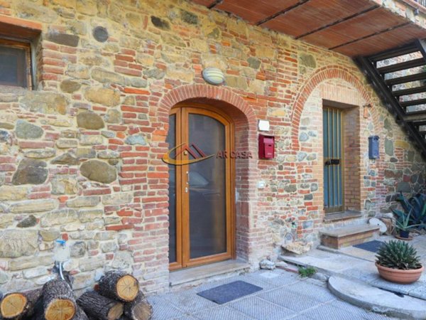 appartamento in vendita a Sinalunga in zona La Fratta