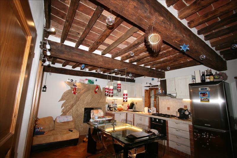 casa indipendente in vendita a Sinalunga in zona Scrofiano