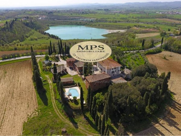 attico in vendita a Sinalunga