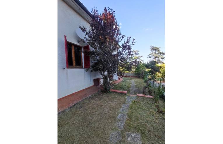 casa indipendente in vendita a Sinalunga