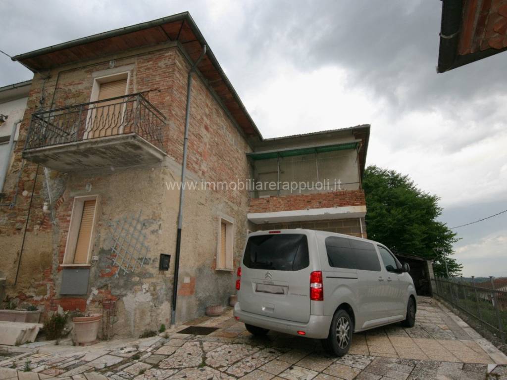 casa indipendente in vendita a Sinalunga