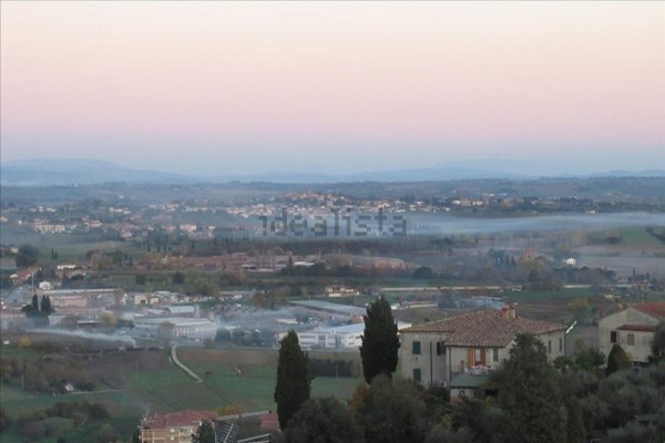 appartamento in vendita a Sinalunga