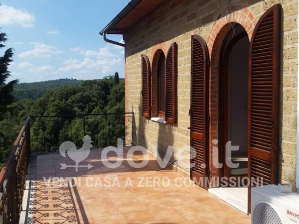 casa indipendente in vendita a Sinalunga in zona Rigomagno