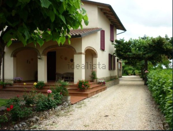 appartamento in vendita a Sinalunga