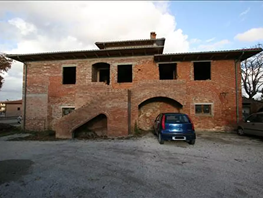 casa indipendente in vendita a Sinalunga