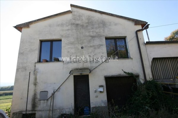 casa indipendente in vendita a Sinalunga in zona Guazzino