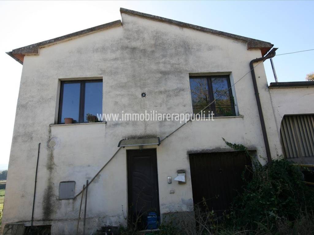 casa indipendente in vendita a Sinalunga in zona Guazzino