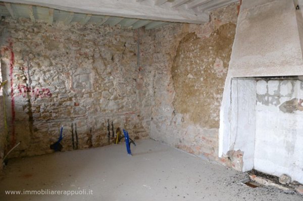 casa indipendente in vendita a Sinalunga in zona Rigomagno