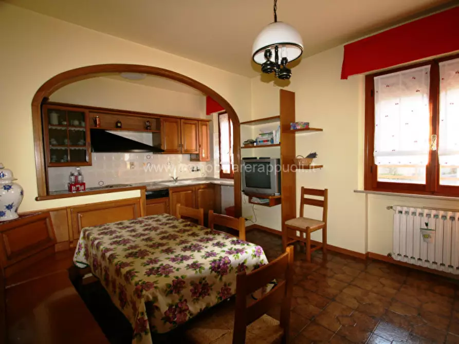 appartamento in vendita a Sinalunga in zona Guazzino