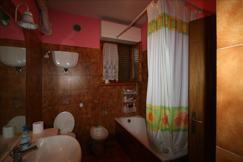 appartamento in vendita a Sinalunga in zona Bettolle