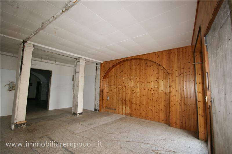 negozio in vendita a Sinalunga