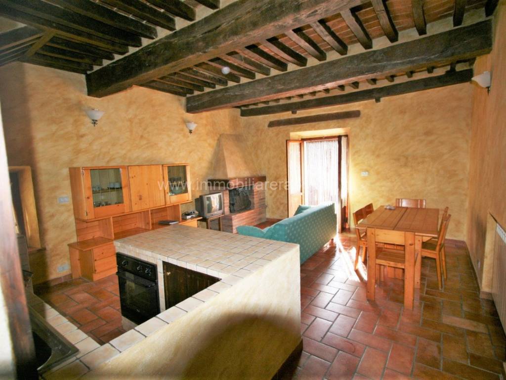 appartamento in vendita a Sinalunga in zona Scrofiano