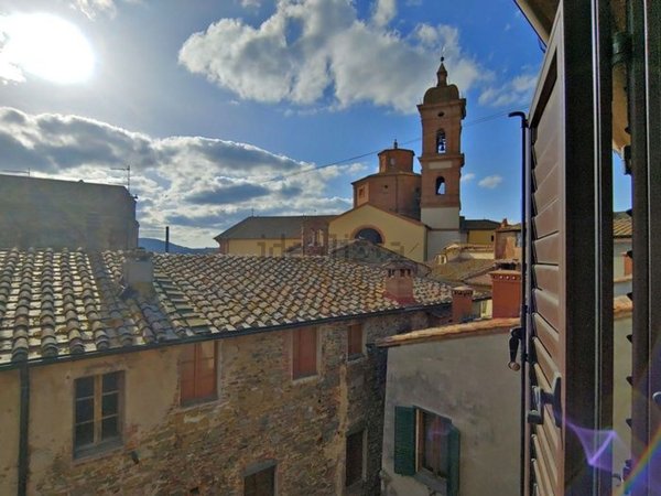 casa semindipendente in vendita a Sinalunga