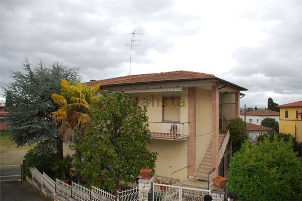 appartamento in vendita a Sinalunga