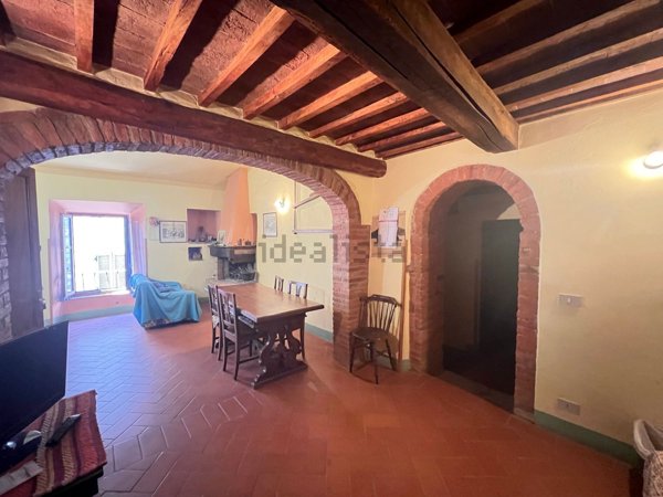 appartamento in vendita a Sinalunga in zona Rigomagno