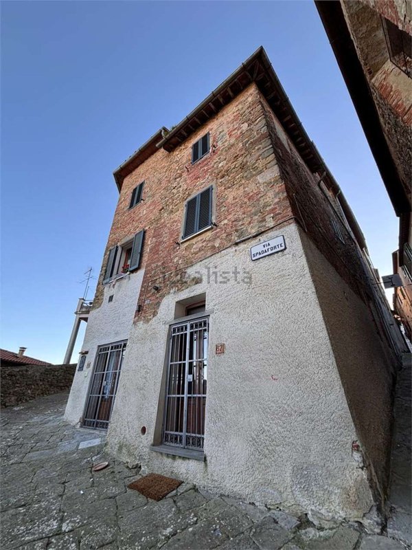 casa indipendente in vendita a Sinalunga