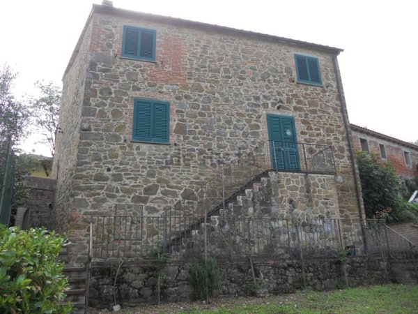 pentavano in vendita a Sinalunga