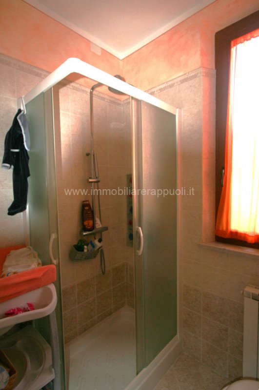 casa indipendente in vendita a Sinalunga