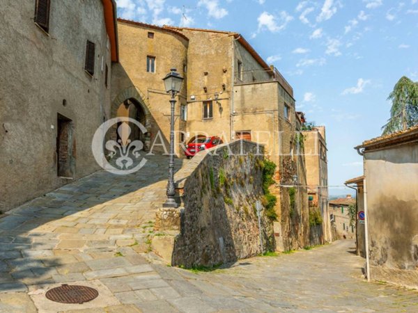 appartamento in vendita a Sinalunga in zona Scrofiano