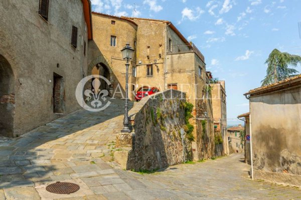 appartamento in vendita a Sinalunga in zona Scrofiano