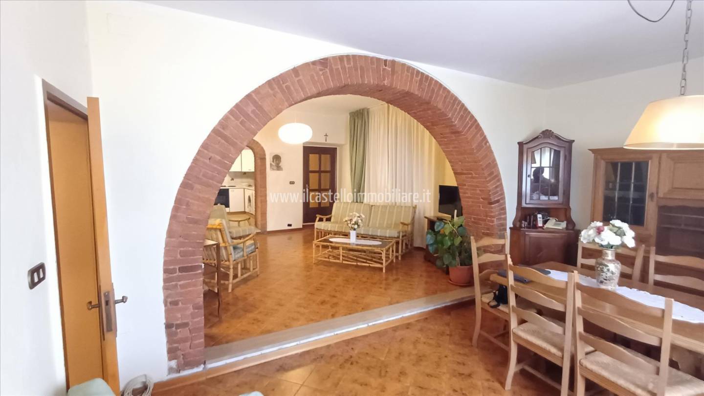 appartamento in vendita a Sinalunga