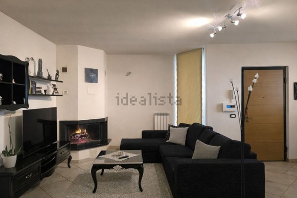 casa indipendente in vendita a Sinalunga in zona Rigomagno