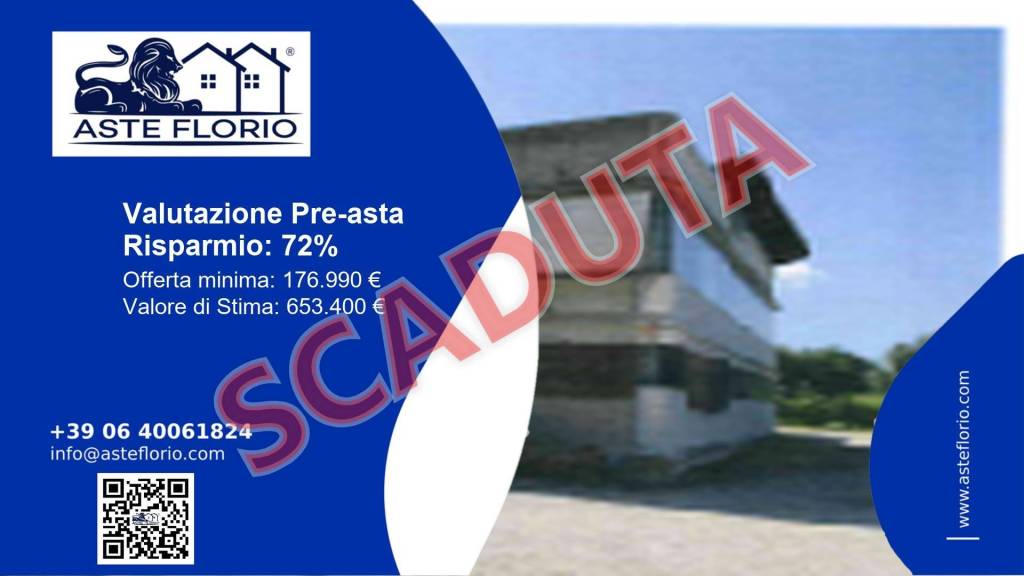 locale commerciale in vendita a Sinalunga