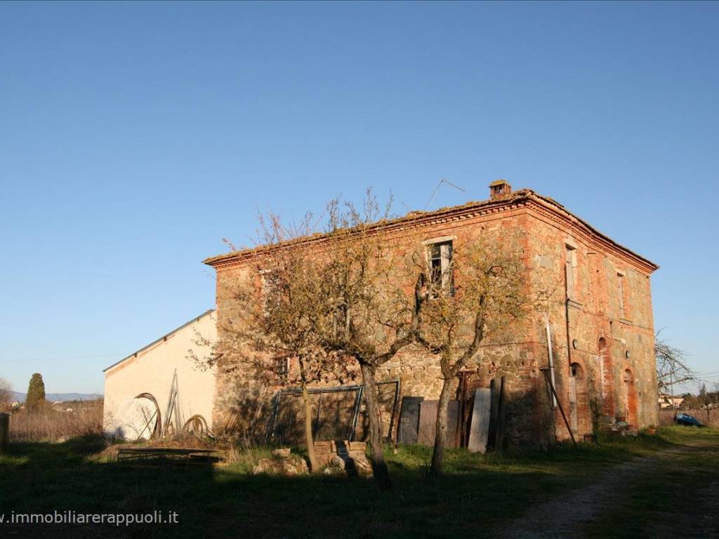 casa indipendente in vendita a Sinalunga