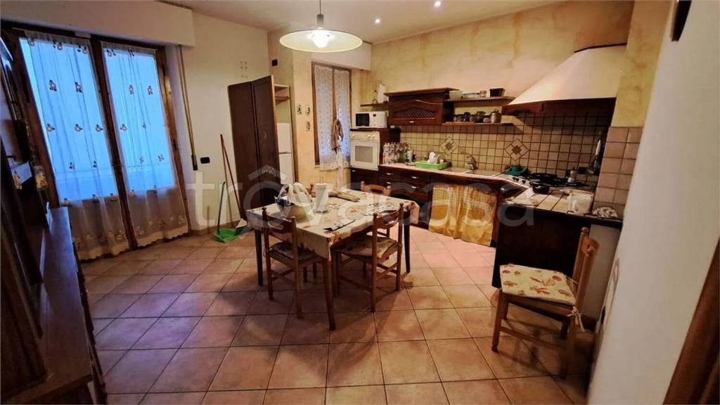 appartamento in vendita a Sinalunga