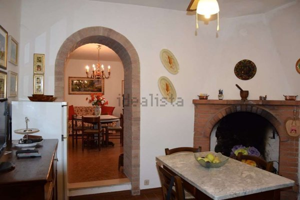 appartamento in vendita a Sinalunga in zona Scrofiano