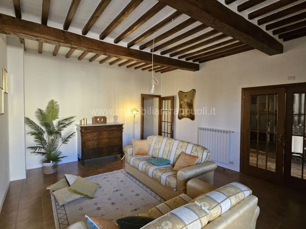 appartamento in vendita a Sinalunga