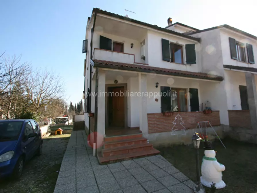 casa indipendente in vendita a Sinalunga in zona Rigomagno