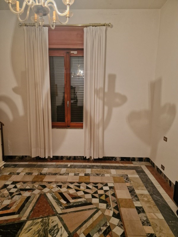 casa indipendente in vendita a Sinalunga