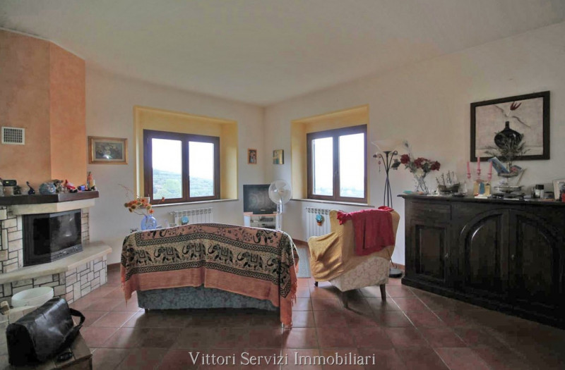 casa indipendente in vendita a Sinalunga