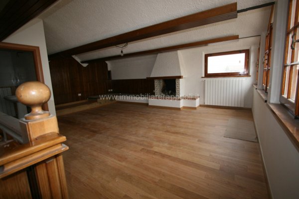 appartamento in vendita a Sinalunga