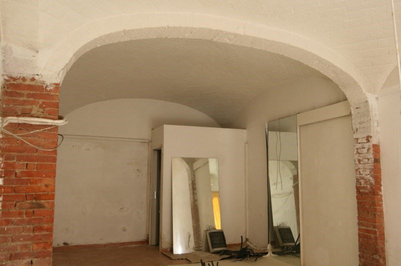 locale commerciale in vendita a Sinalunga