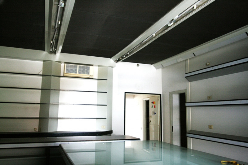 negozio in vendita a Sinalunga