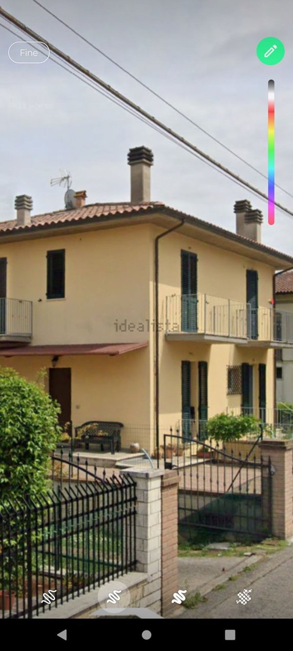 casa indipendente in vendita a Sinalunga