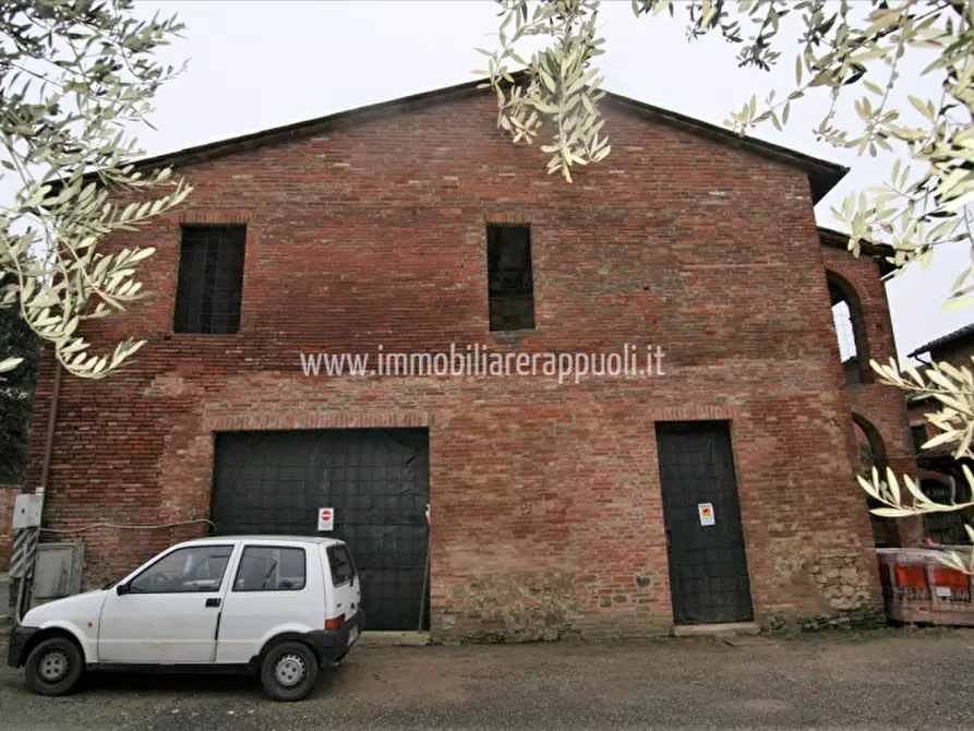 casa indipendente in vendita a Sinalunga in zona Bettolle