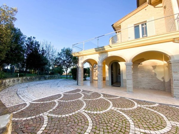 casa indipendente in vendita a Sinalunga in zona Rigomagno