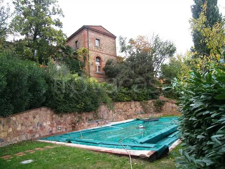 negozio in vendita a Sinalunga